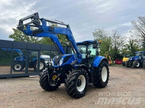 New Holland T7.225 الجرارات