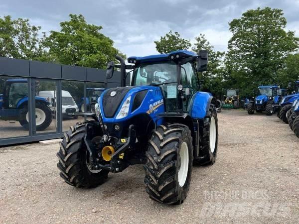 New Holland T7.225 الجرارات