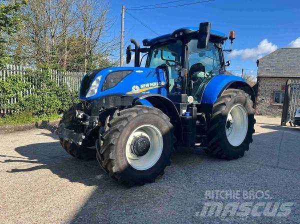 New Holland T7.225 الجرارات