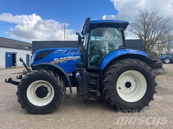 New Holland T7.225 الجرارات
