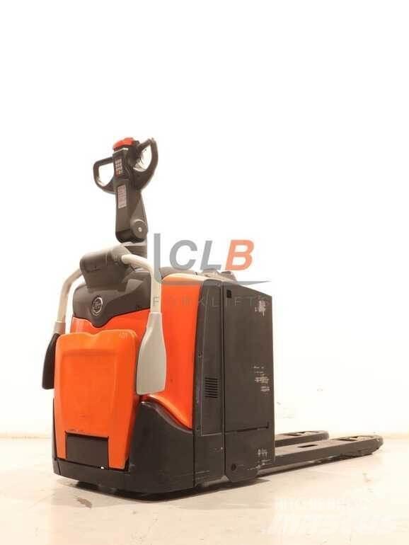 BT LPE 200 معدات الرفع منخفض المستوى