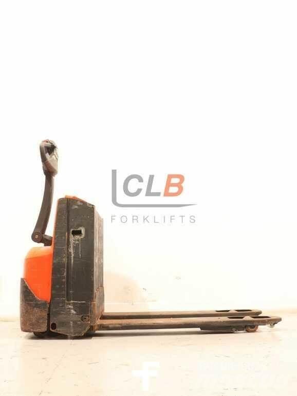 BT LWE 140 Levio معدات الرفع منخفض المستوى