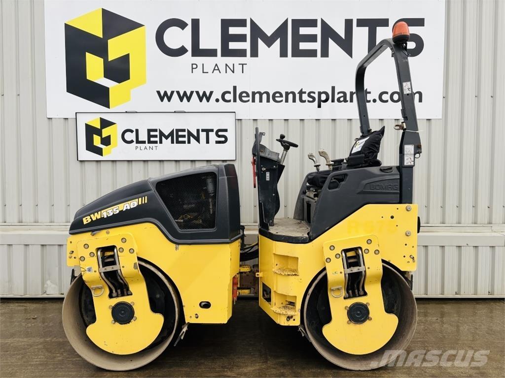 Bomag BW135AD-5 مداحل ثنائية الاسطوانة