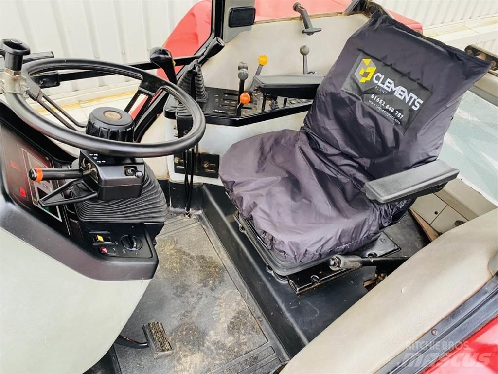 Case IH 5130 الجرارات