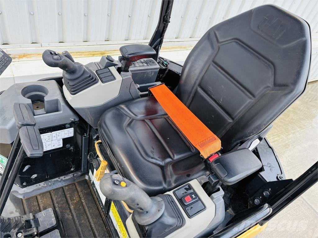 CAT 301.7CR حفارات صغيرة أقل من 7 طن (حفارات صغيرة)