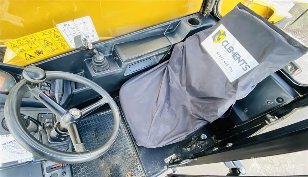CAT TH414C GC مناولات متداخلة