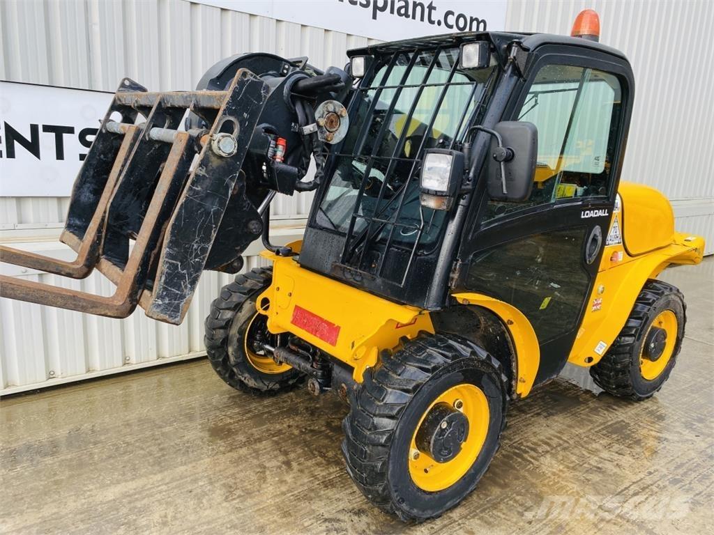 JCB 520-40 مناولات متداخلة