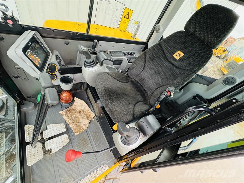 JCB 57C-1 حفارات وسط 7 طن - 12 طن