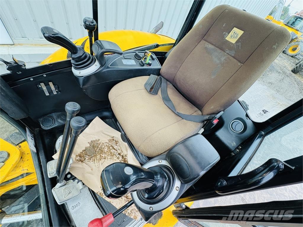 JCB 8065RTS حفارات وسط 7 طن - 12 طن