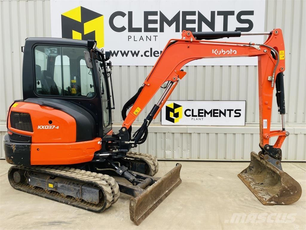 Kubota KX037-4 حفارات صغيرة أقل من 7 طن (حفارات صغيرة)