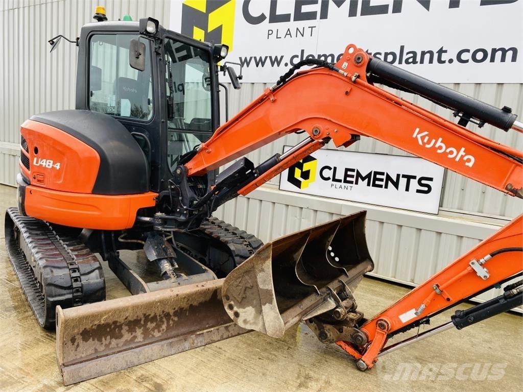 Kubota U48-4 حفارات وسط 7 طن - 12 طن