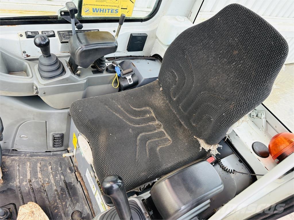 Takeuchi TB216 حفارات صغيرة أقل من 7 طن (حفارات صغيرة)