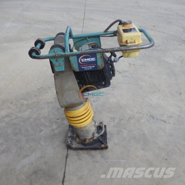 Ammann AV ضاغطات التربة