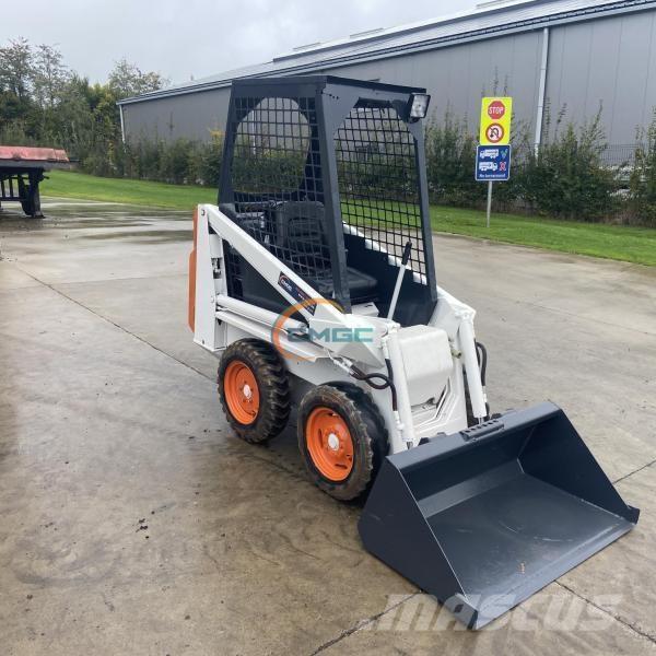 Bobcat 310 لوادر بعجل