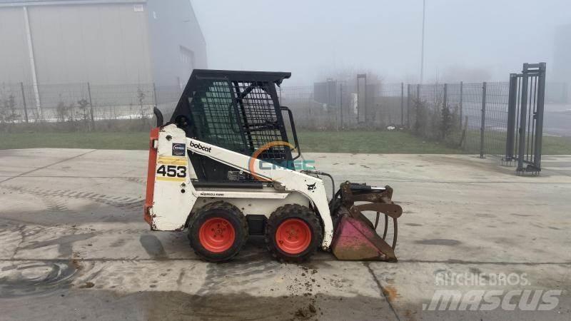 Bobcat 453 لوادر بعجل