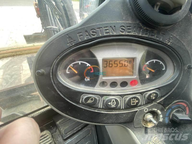 Bobcat E 50 حفارات بعجل