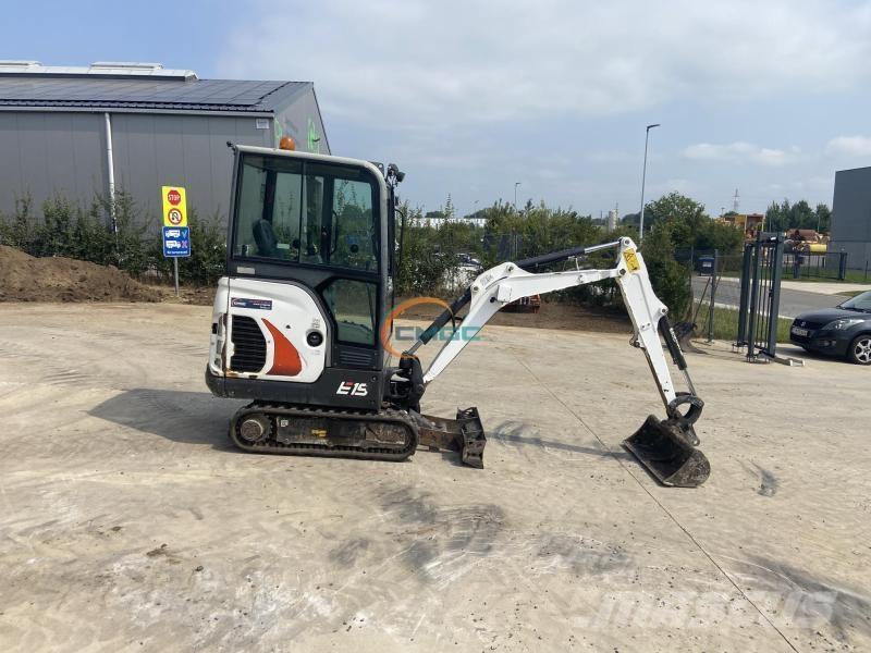 Bobcat E19 حفارات بعجل