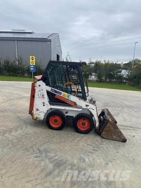 Bobcat S 70 لوادر بعجل