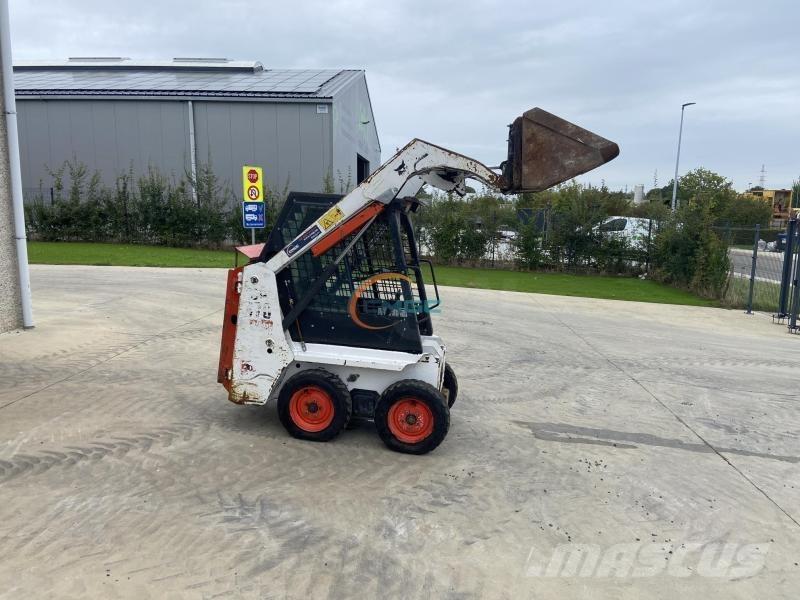 Bobcat S 70 لوادر بعجل