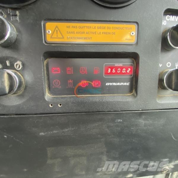 Dynapac CA302D ضاغطات التربة