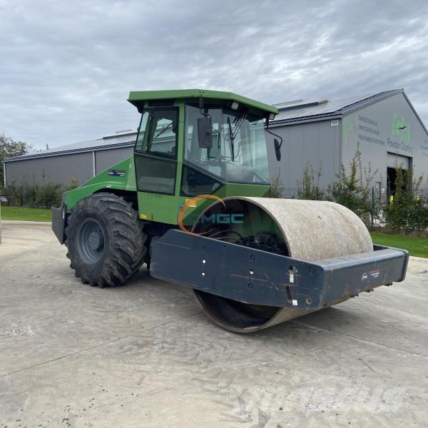 Dynapac CA302D ضاغطات التربة