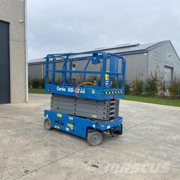 Genie GS-3246 رافعات سلة مفصلية
