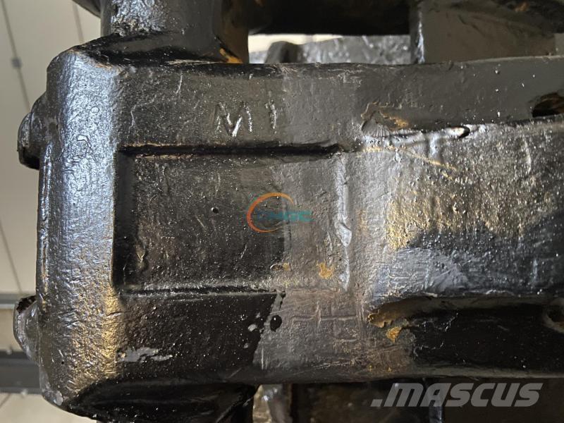 Montabert SC 22 مطارق / كسارات