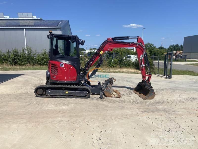 Yanmar VIO38-6 حفارات بعجل