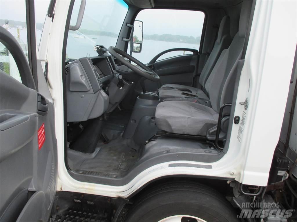 Isuzu NQR شاحنات بدرجة حرارة قابلة للضبط