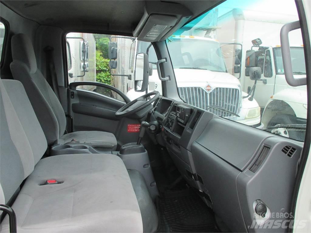 Isuzu NRR شاحنات بدرجة حرارة قابلة للضبط