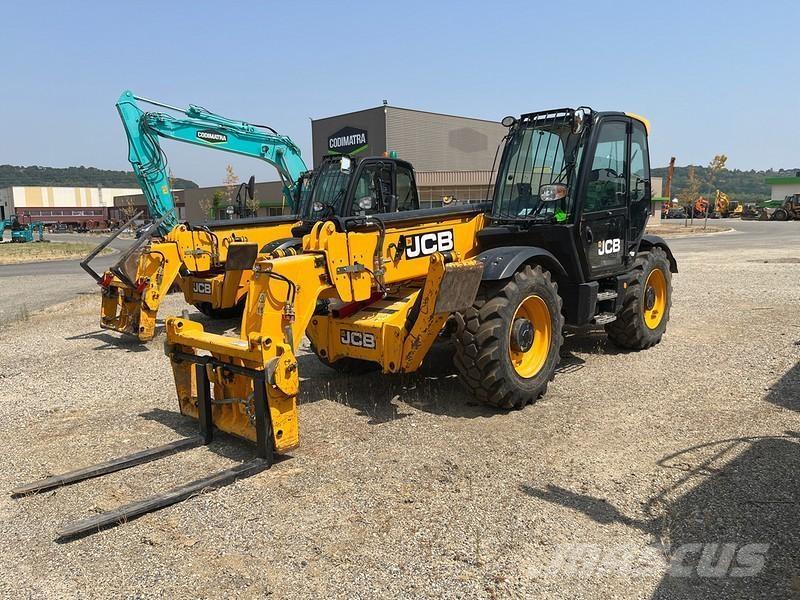 JCB 540-140 مناولات متداخلة