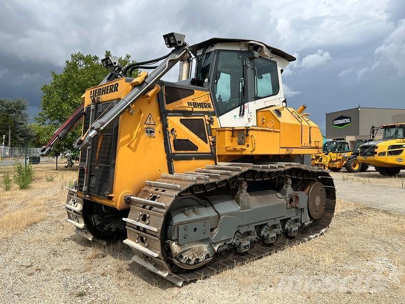 Liebherr PR766 بلدوزرات مجنزرة