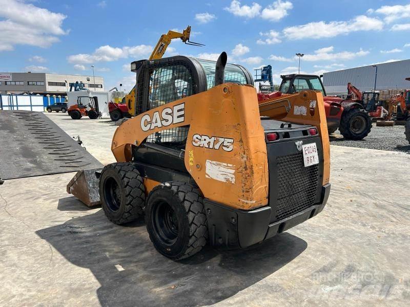 CASE SR175 لوادر صغيرة