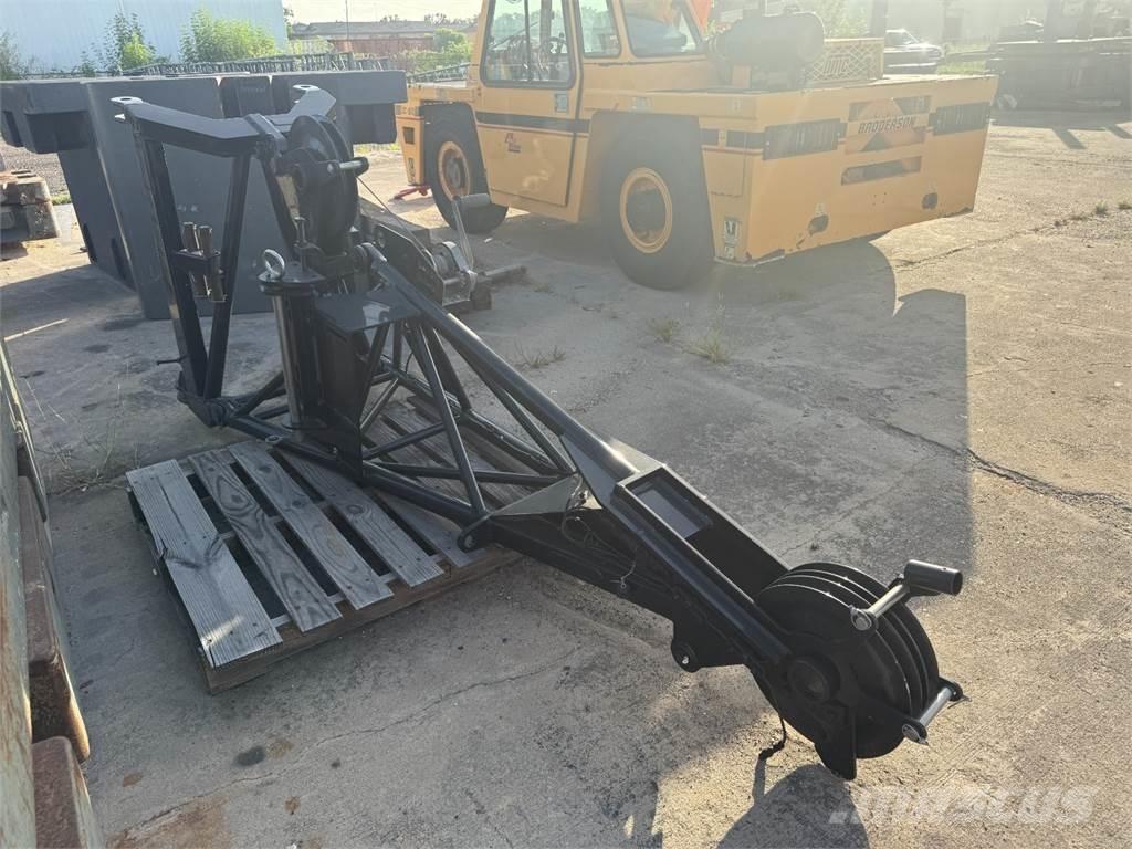Liebherr  أذرع الغطاس