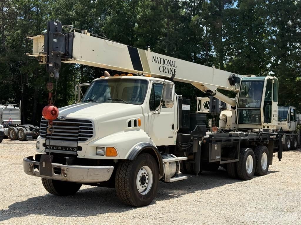National 13110A شاحنات الرافعات