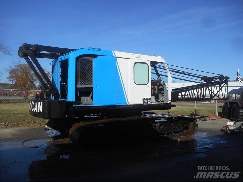 American 5299 رافعات مجنزرة