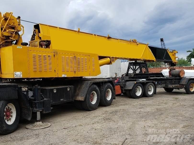 Grove TM800 رافعات صالحة لكل أنواع الطرق