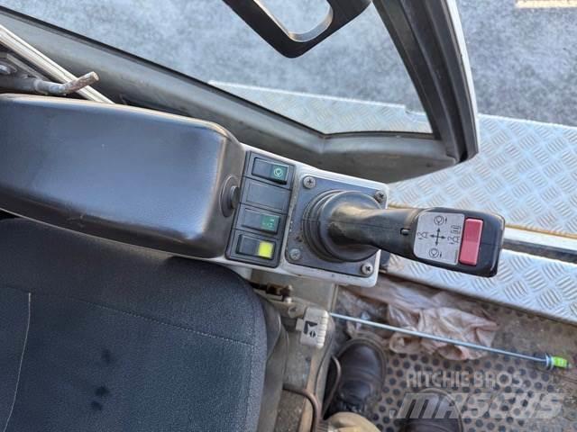 Grove TMS9000E رافعات صالحة لكل أنواع الطرق