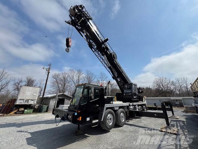 Grove TMS900E رافعات صالحة لكل أنواع الطرق