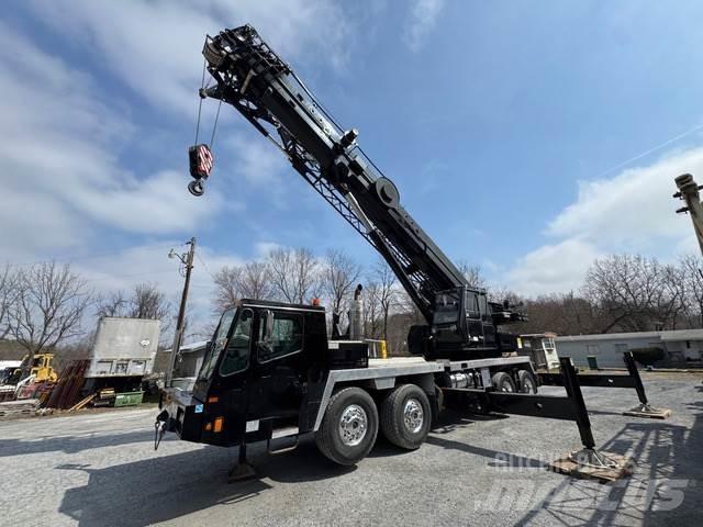 Grove TMS900E رافعات صالحة لكل أنواع الطرق