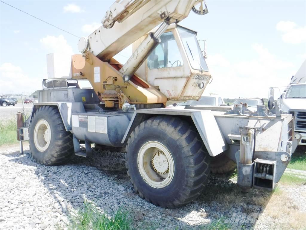 Lorain LRT 275D رافعات الطرق الوعرة
