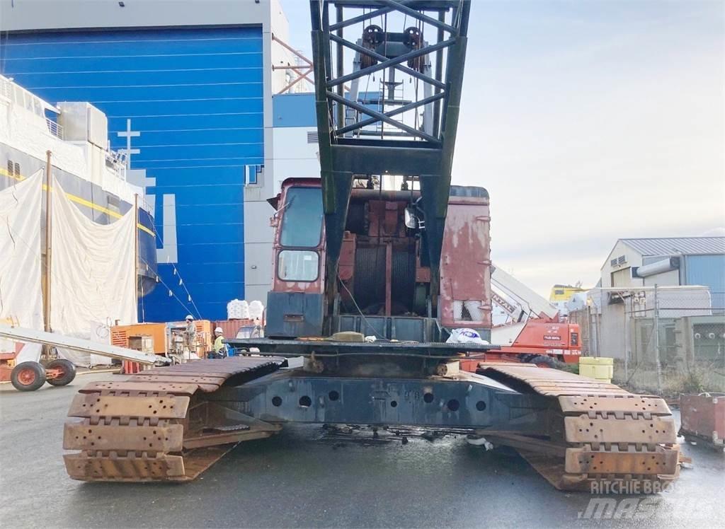 Manitowoc 4000-W رافعات مجنزرة