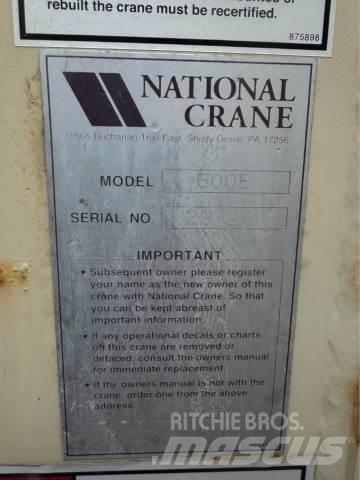 National 647E شاحنات الرافعات