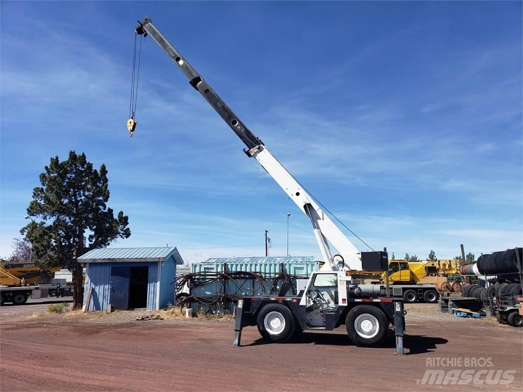 Shuttlelift 5540 رافعات الطرق الوعرة
