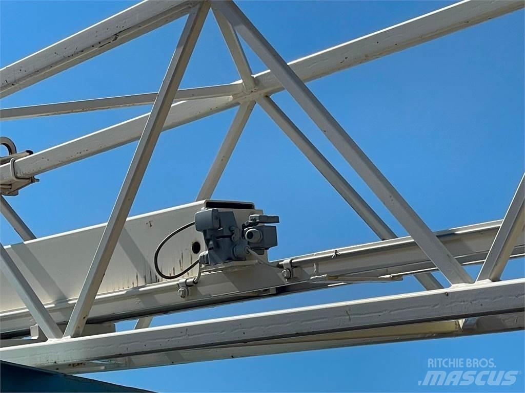 Terex  أذرع الغطاس