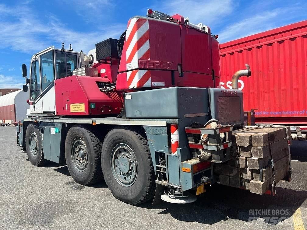 Terex AC 40-1 رافعات صالحة لكل أنواع الطرق