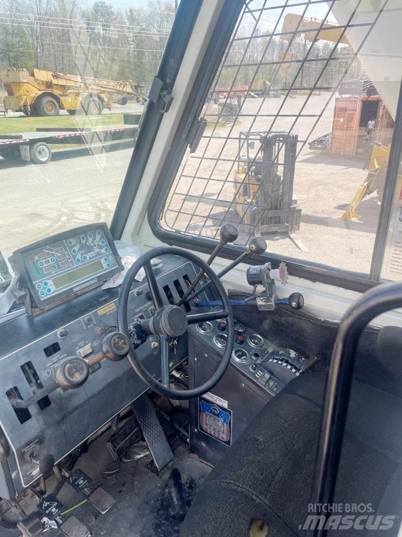 Terex RT 335 رافعات الطرق الوعرة
