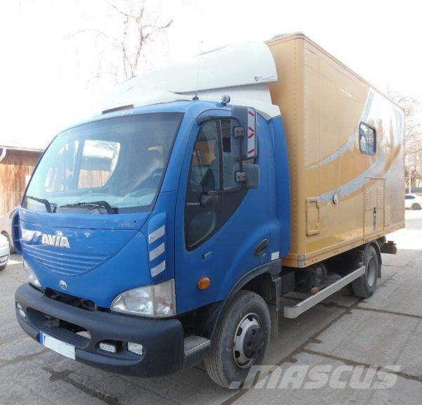 Avia D75 شاحنات ذات هيكل صندوقي