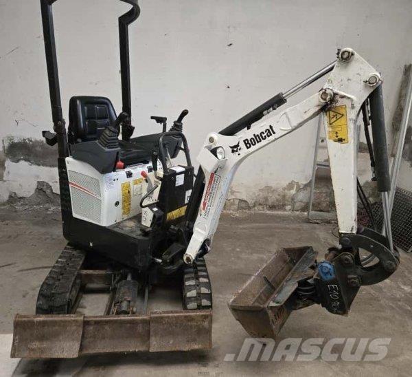 Bobcat E10 Z حفارات صغيرة أقل من 7 طن (حفارات صغيرة)