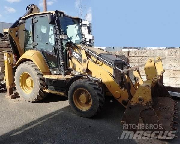 CAT 432 F2 لوادر ذات جرافات عكسية
